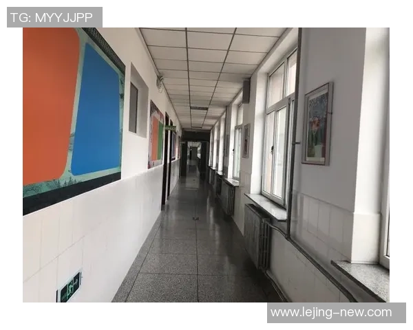 田林三中足球队奋勇拼搏展现青春风采助力校园文化建设与团队精神提升